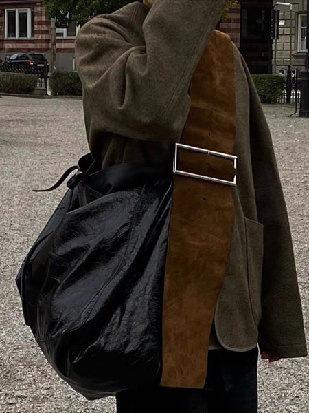 Fashionable and versatile contrasting color dark wide shoulder strap niche design single shoulder crossbody bag trendy